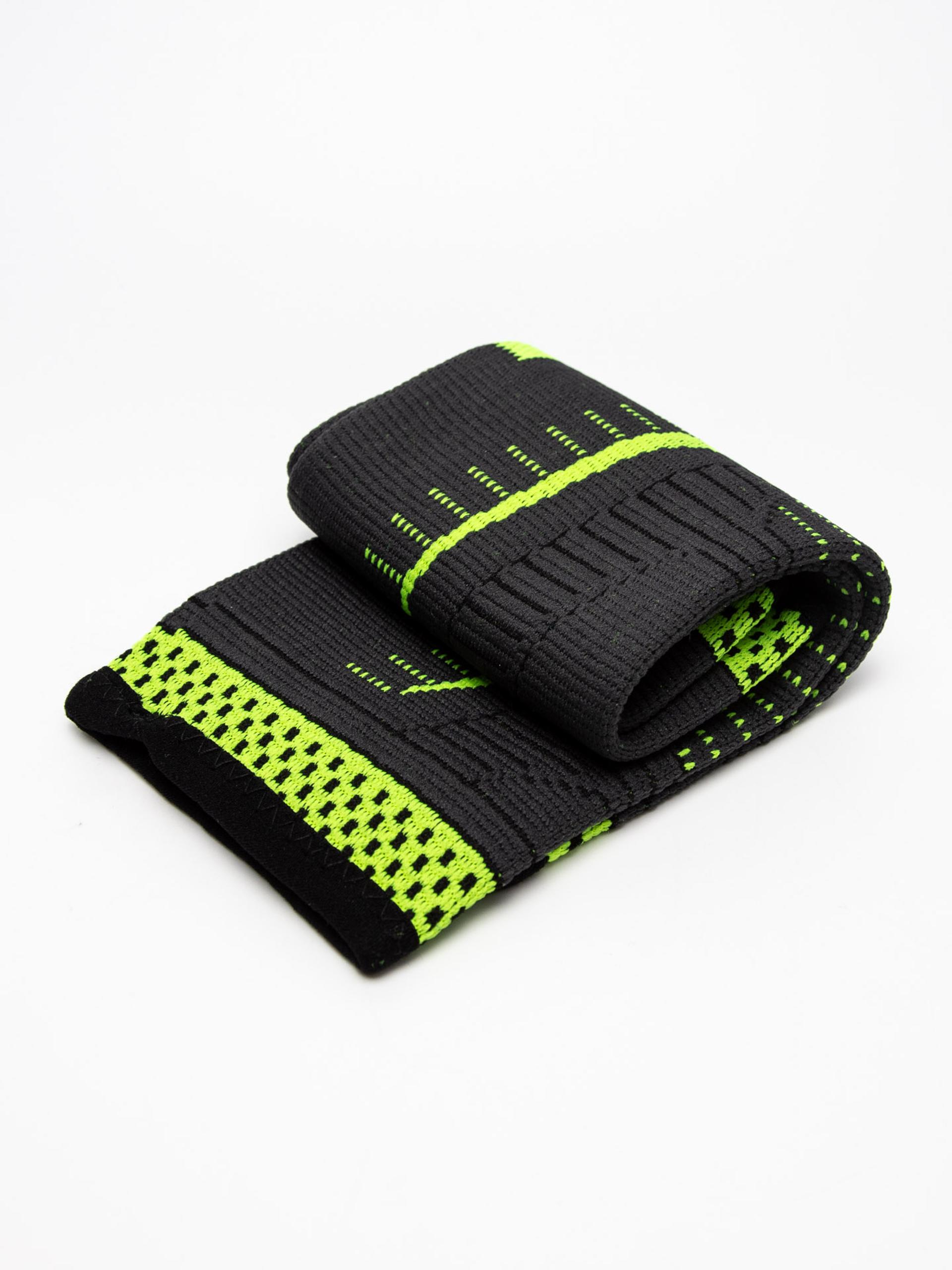 Oyoqlari lateksdan Sankt-Peterburgdagi transseksual fohishalar