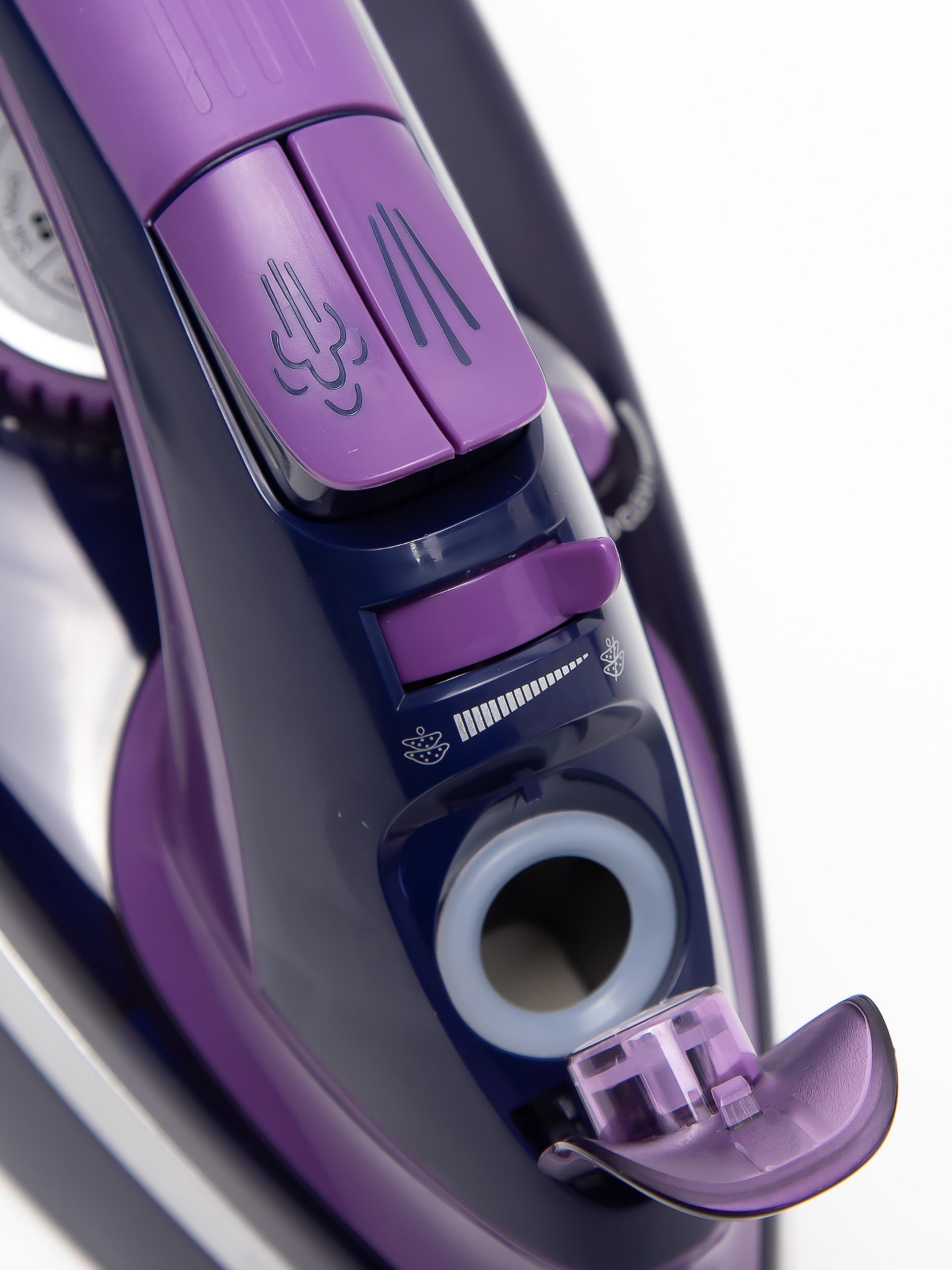 Jismoniy tarbiya uchun jinsiy oqituvchi Charlize Theron yalangoch kokraklari