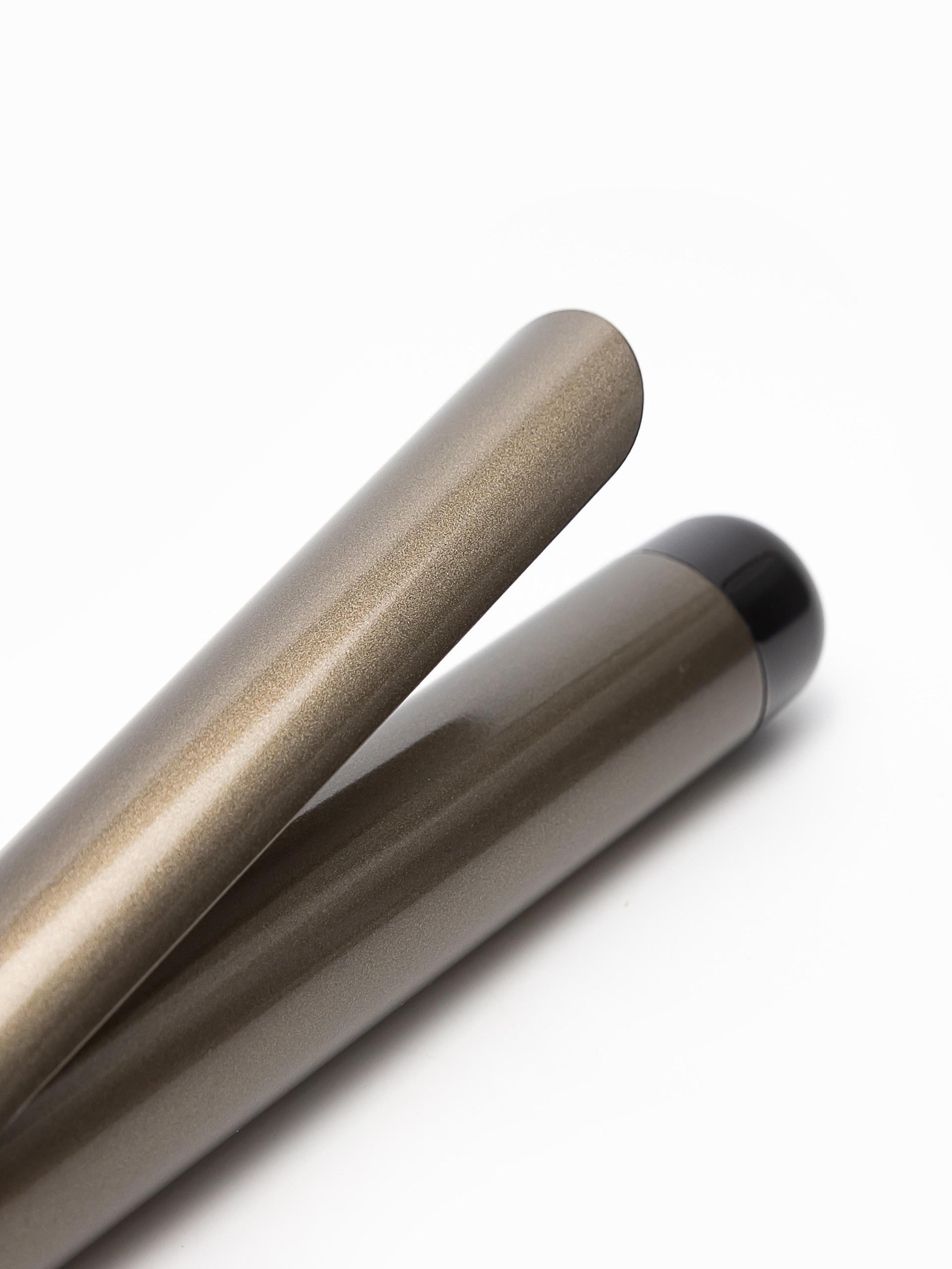 It uslubida siyayotgan odamlarning fotosuratlari