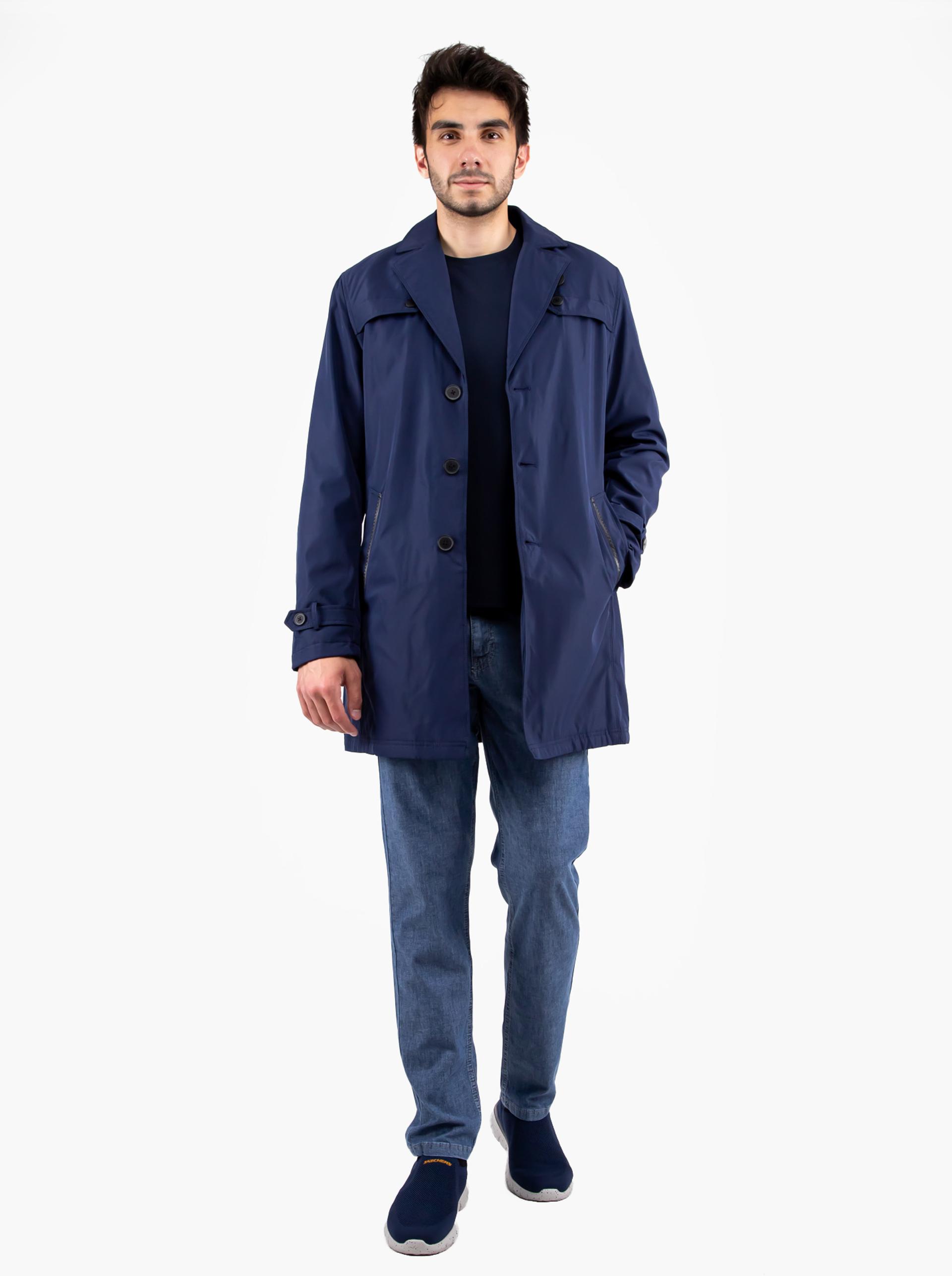 Dushdagi yalangoch erkaklar