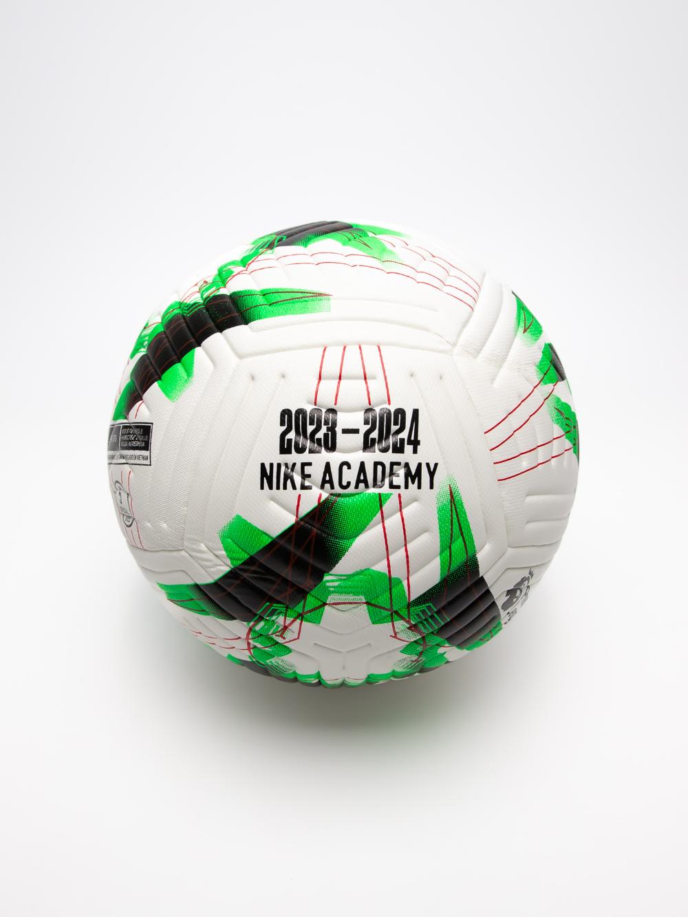 Bir dostim futbol korgani keldi va xotinini sikdi. Bir dostim futbol korgani keldi va xotinini sikdi.