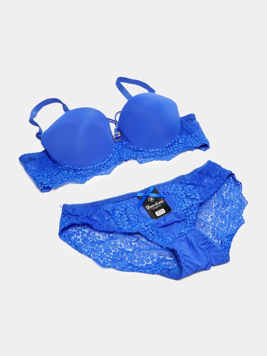 Ichki kiyim almashtirish xonalarini kozdan kechirish